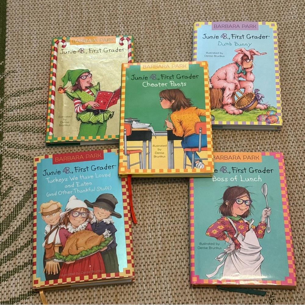 Barbara Park Junie B. Jones First Grader Book Set - Colorful Illustrated Covers